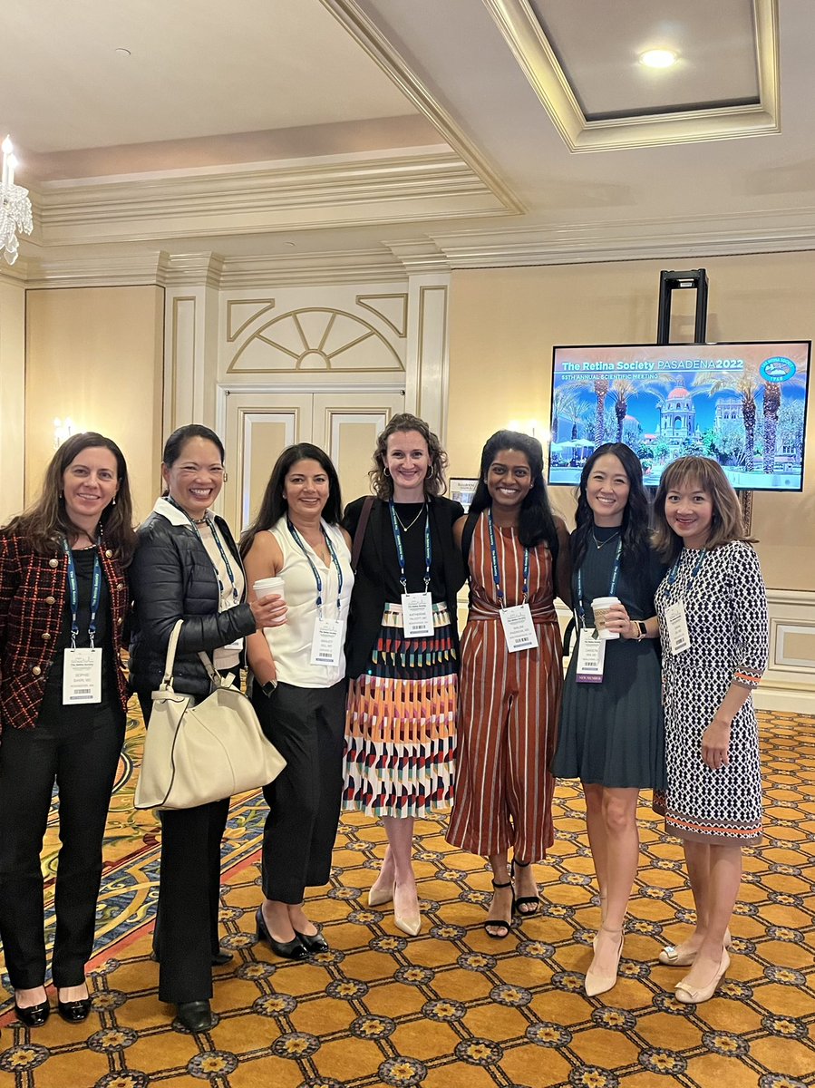 Women supporting women at #RetinaSociety2022 <a href="/RetinaSociety/">TheRetinaSociety</a> <a href="/SophieBakriMD/">Sophie J. Bakri MD</a> <a href="/ManjotGillMD/">Manjot Gill, MD</a> #womeninretina