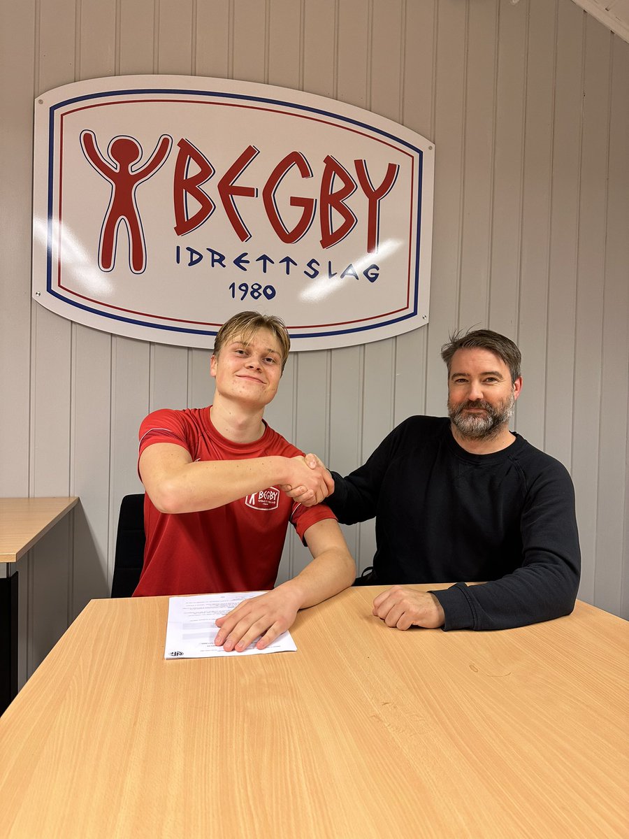 BegbyIL's tweet photo. Daniel er med!
Vår unge kaptein og stopper har signert for neste sesong, selvsagt!
18år og kaptein. Bauta. ❤️💙 VAMOS https://t.co/1B3RutffZM