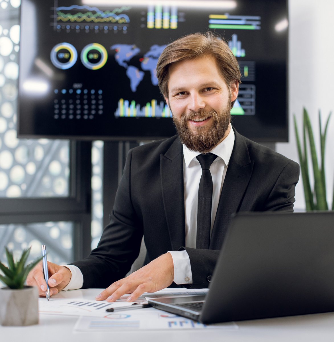 Remember your first day? 
See What Happens when John gets the big job promotion he has been working towards for years! 
sentia.app/Sales-People-N…
#salesenablement #Sales #CRMSpaceinfo #job #CRM #business #salesforce #Sellingcontents #salesprocess