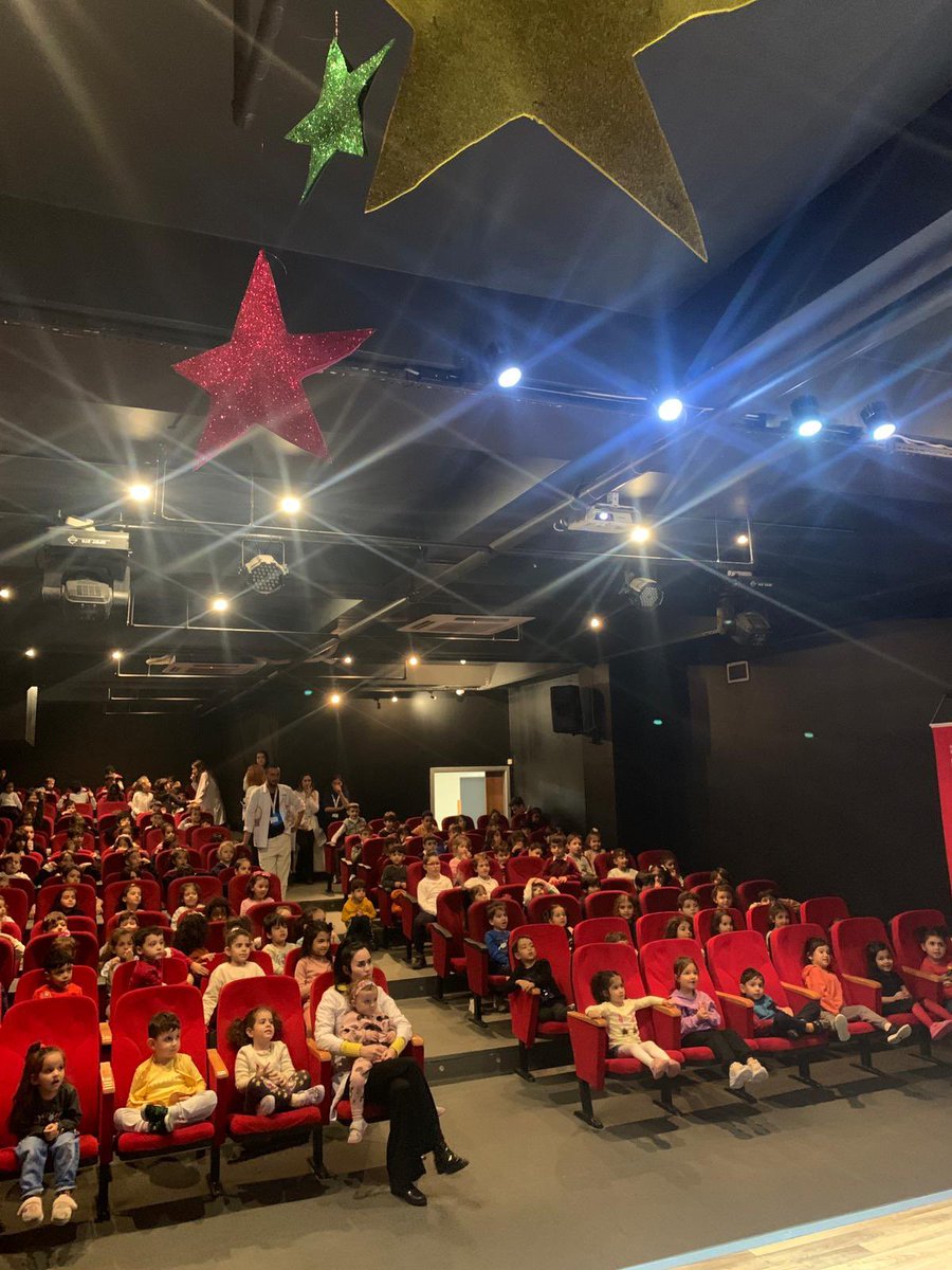 TürkKızılay Bağcılar ailesi olarak Kızılay Haftası doğrultusunda Bağcılar Bil Koleji’nde Kızılay tanıtımımızı gerçekleştirdik. Eğlenceli etkinliklerle minik Kızılaycılarımızın gönüllerini kazandık🌙🌙