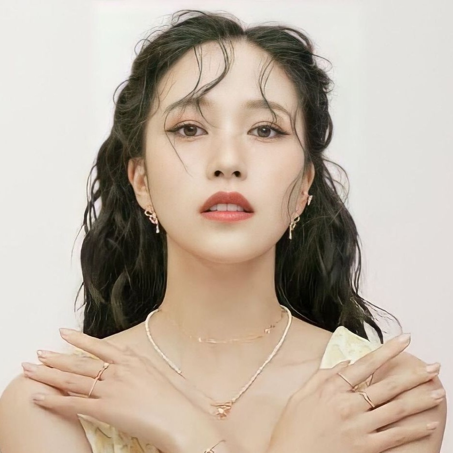 ccstraction's tweet image. ⧆  ㅤׂㅤㅤ𖧷ㅤ⠀ ۰⠀⠀  ៹ ⠀⠀ideas de peinados para eventos especiales o fiestas  𝄒     ◍⠀ ⠀٬ㅤ  ✺.