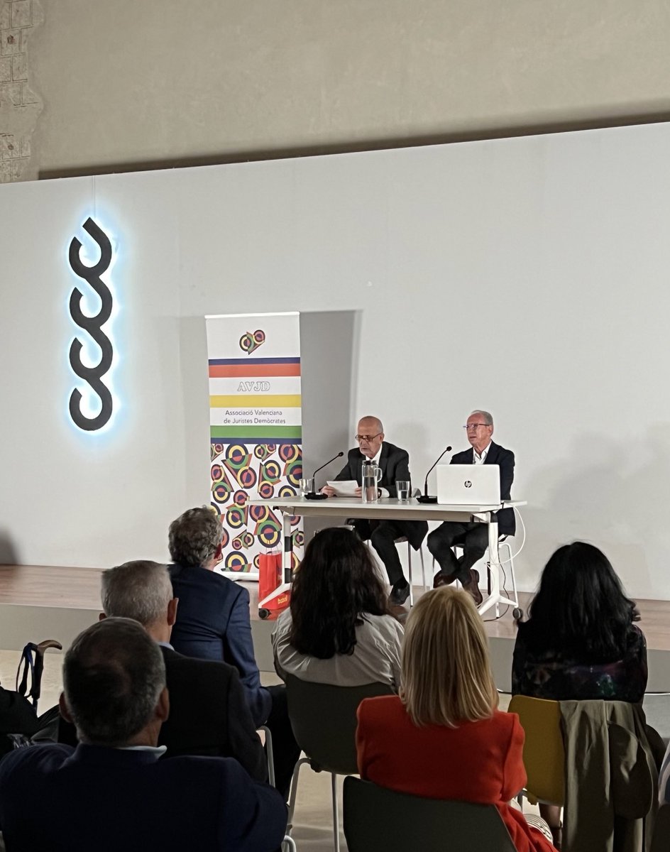 centredelcarme's tweet photo. Conferència "L'internament psiquiàtric i residencial des de la perspectiva del dret fonamental a la llibertat" amb Gonzalo A. López Ebri, Tinent Fiscal de la Comunitat Valenciana.
 
@AVJD_ #AVJD https://t.co/F1CI7yJsXJ