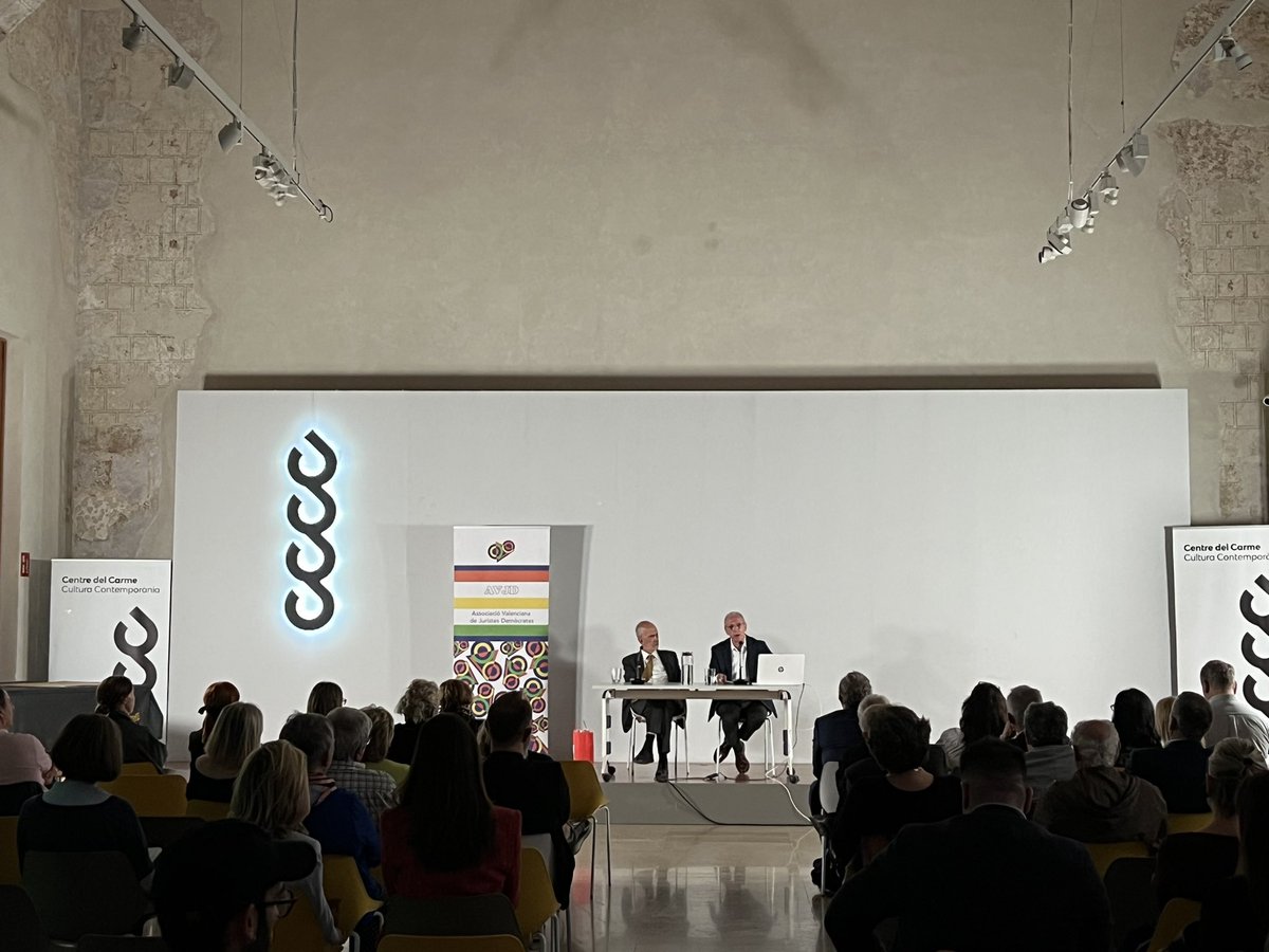 centredelcarme's tweet photo. Conferència "L'internament psiquiàtric i residencial des de la perspectiva del dret fonamental a la llibertat" amb Gonzalo A. López Ebri, Tinent Fiscal de la Comunitat Valenciana.
 
@AVJD_ #AVJD https://t.co/F1CI7yJsXJ