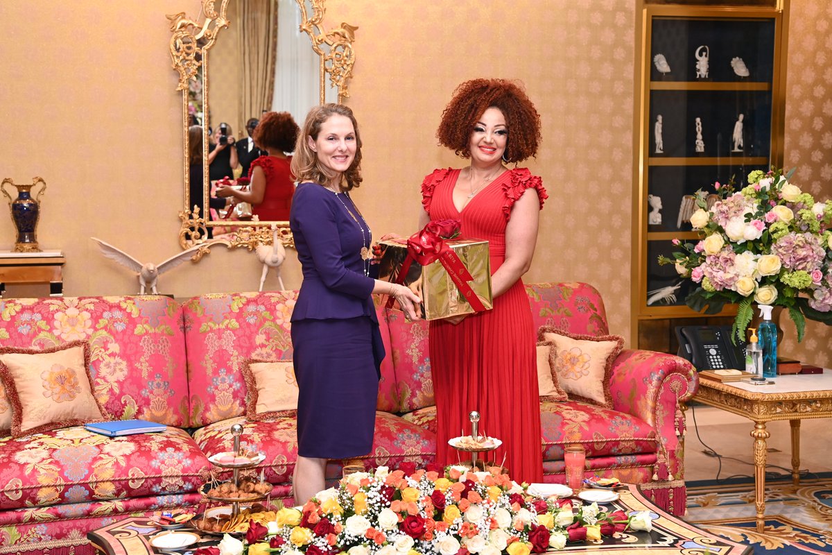 ChantalBIYA_Cmr's tweet photo. Un plaisir d’avoir reçu ce jour, Son Altesse Royale la Princesse Sarah Zeid de Jordanie, Conseillère Spéciale du Programme Alimentaire Mondial (PAM).
#ChantalBiya
#Cameroun https://t.co/ZeLIdQq8s9