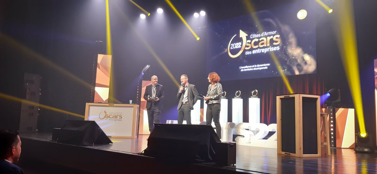 #OscarsdesEntreprises Bravo Loïc Gallo, dirigeant de la société Arcanne située à Lamballe pour ce prix de la Croissance amplement mérité ! #entreprise #humilité #croissance <a href="/Lesoscars22/">Oscars 22</a> <a href="/cotesdarmor22/">cotesdarmor</a> <a href="/CCIcotesdarmor/">CCI Côtes d'Armor</a>