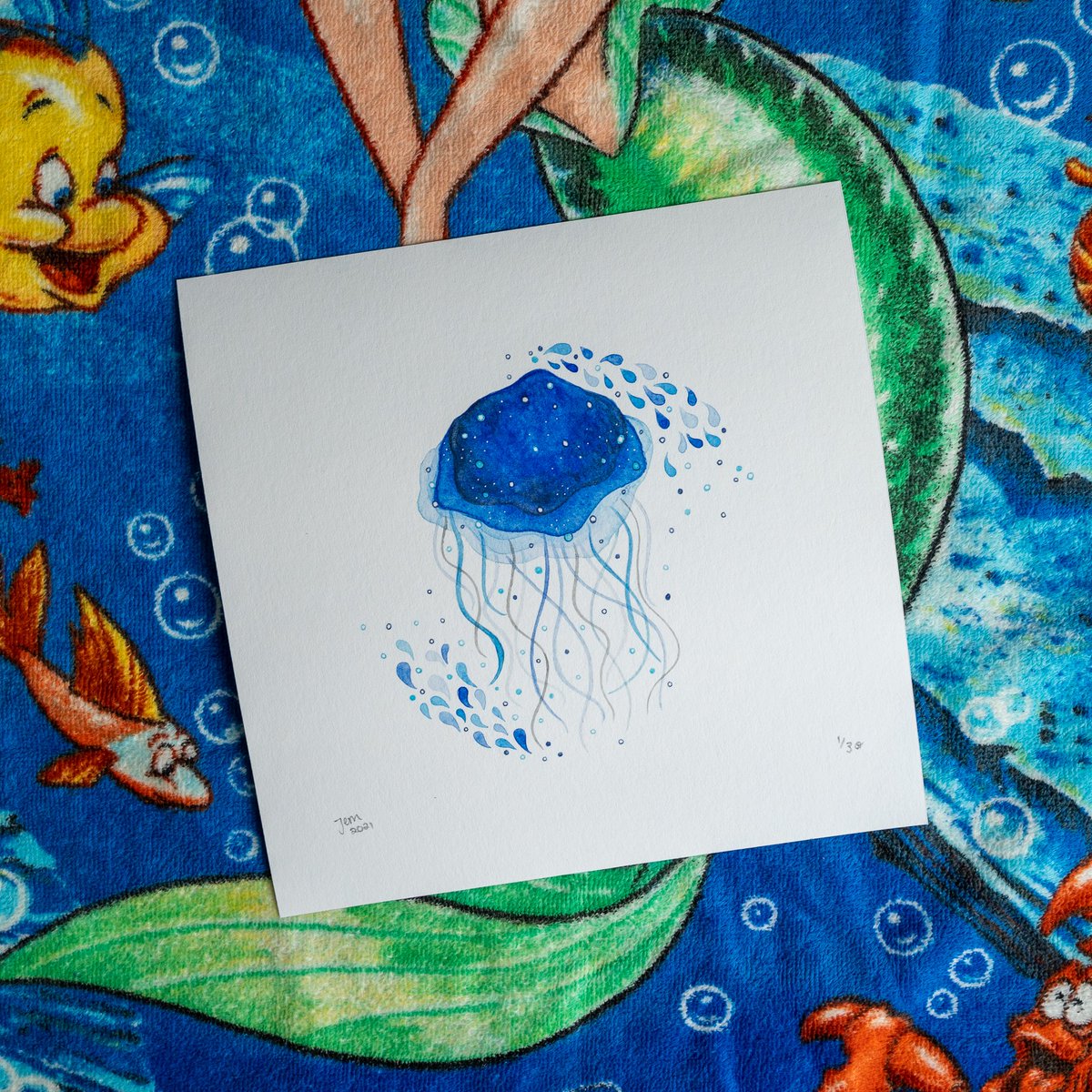 Sharing a little look at my Blue Jellyfish art print for #WorldJellyfishDay 
And my favourite fact about these aquatic animal forms... A group of jellyfish is known as a smack or bloom 🌊
Limited edition prints of this beauty in stock on my Etsy shop etsy.com/uk/listing/102…