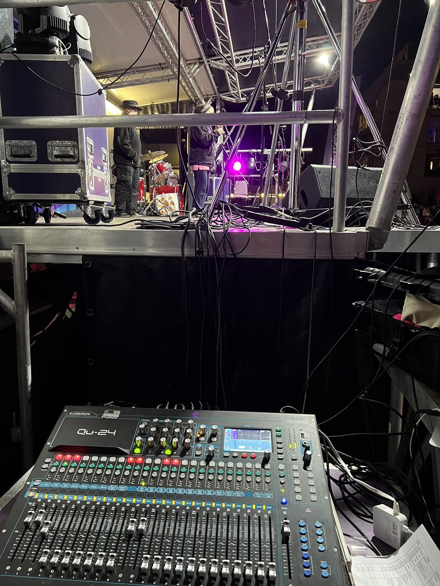 Stephen Robinson (@stephenjamesrob) on Twitter photo Can’t keep away from the events - back <a href="/LancasterUni/">Lancaster University</a> for the <a href="/LancasterSU/">Lancaster Uni SU</a> fireworks Can’t keep away from the events - back <a href="/LancasterUni/">Lancaster University</a> for the <a href="/LancasterSU/">Lancaster Uni SU</a> fireworks