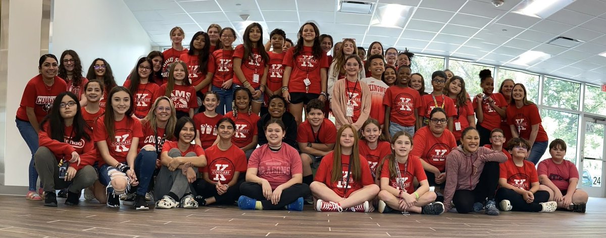 HumbleISD_KMS's tweet image. The KMS Cougars are “Showing Up &amp;amp; Showing Out” as we turn H-Town RED in support of our Houston Texans! #BattleRed #WeAreTexans! #KMSCougarPride🐾
