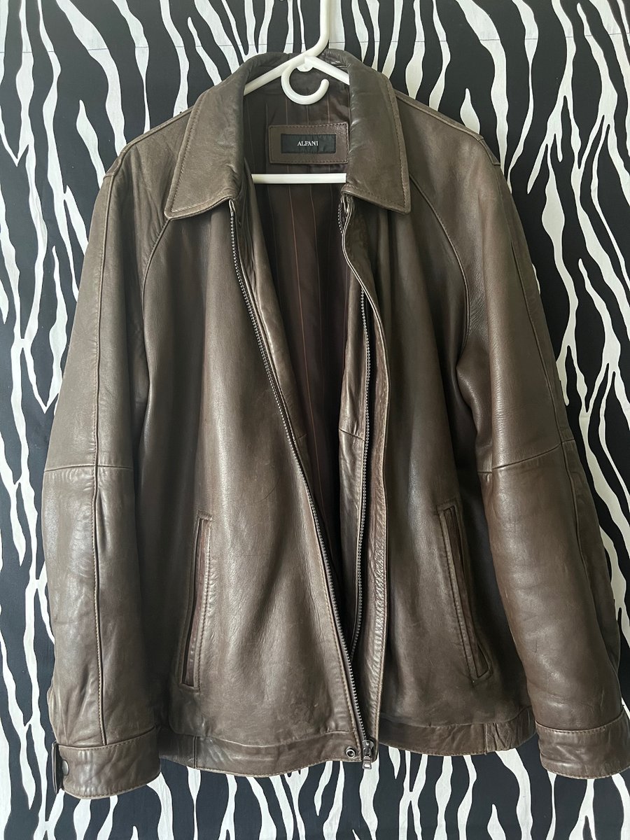 Alfani Leather Jacket, Brown Leather Jacket, Bomber Jacket
tinyurl.com/56dw4d2c #AlfaniLeatherJacket #BrownLeatherJacket #BomberJacket