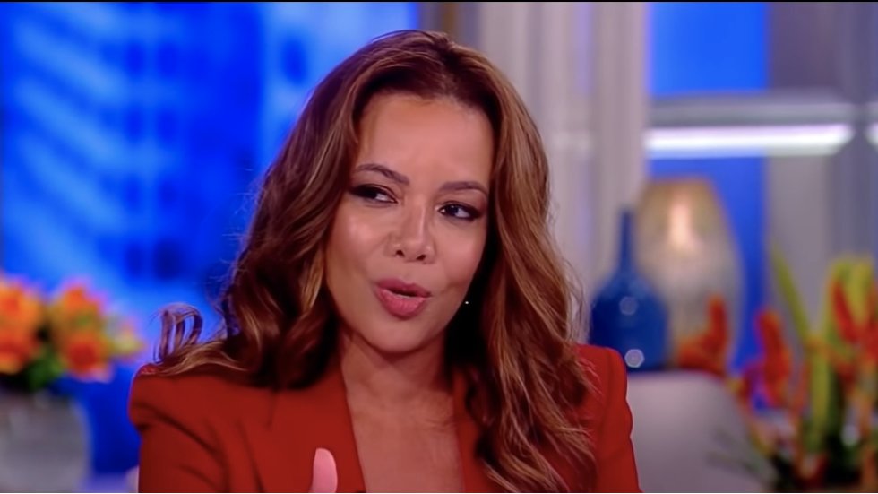 thehill's tweet photo. Sunny Hostin: Suburban women backing GOP "like roaches voting for Raid" https://t.co/SWhjWfwoy7 https://t.co/81moL9YMpG