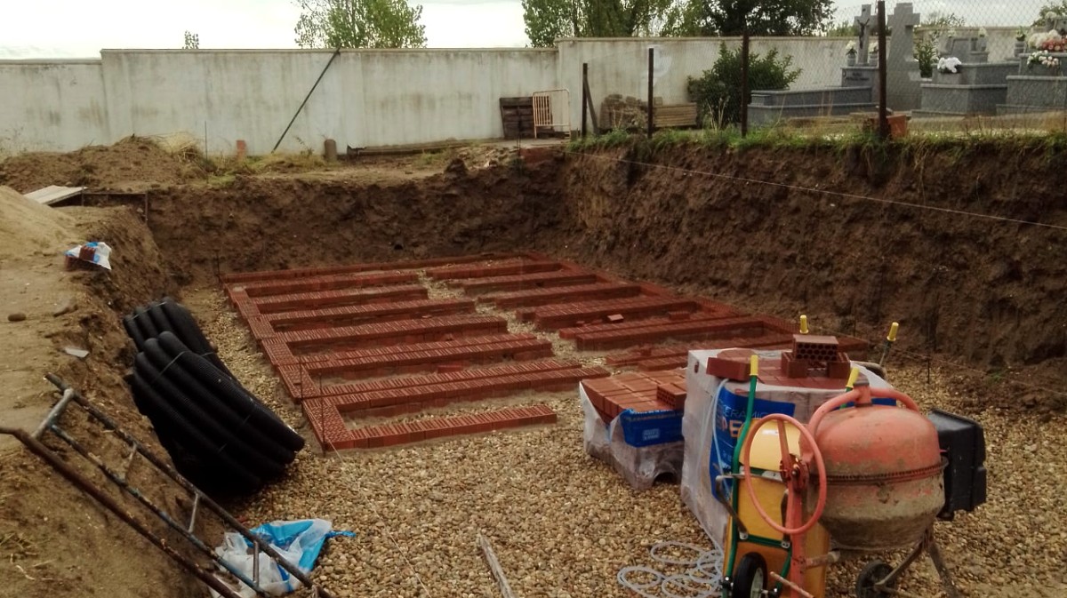 El cementerio de Candeleda contará con 123 nuevas sepulturas
avilared.com/art/65785/el-c…
<a href="/Ayto_Candeleda/">Ayto. de Candeleda</a> <a href="/Gredos_/">Gredos</a> <a href="/dipuavila/">Diputación de Ávila</a>