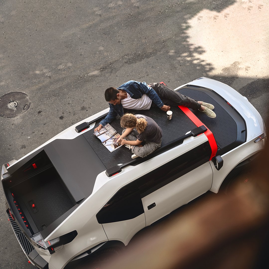 Um carro elétrico, isso é bom. Mas para nós, está longe se ser o suficiente #enough #CitroënOli