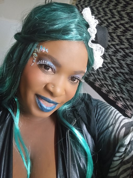 Can you tell I'm dripping wet 💦 on a Thursday https://t.co/iuHSZObteP<a href="/tag/ebony"class="tags"><span>#ebony</span></a><a href="/tag/femdom"class="tags"><span>#femdom</span></a><a href="/tag/findom"class="tags"><span>#findom</span></a><a href="/tag/busty"class="tags"><span>#busty</span></a><a href="/tag/paypiggy"class="tags"><span>#paypiggy</span></a><a href="/tag/bustymonday"class="tags"><span>#bustymonday</span></a>