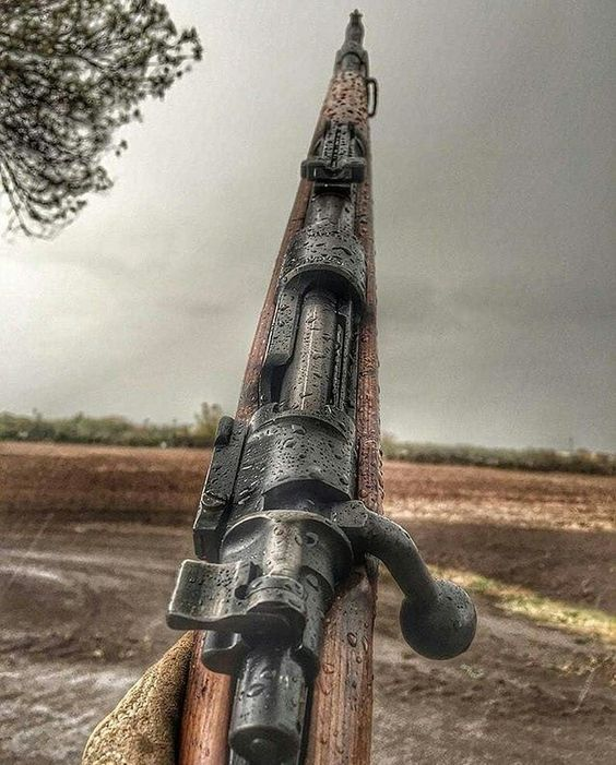 Efsaneler ölmez.
Mauser Kar98k.
