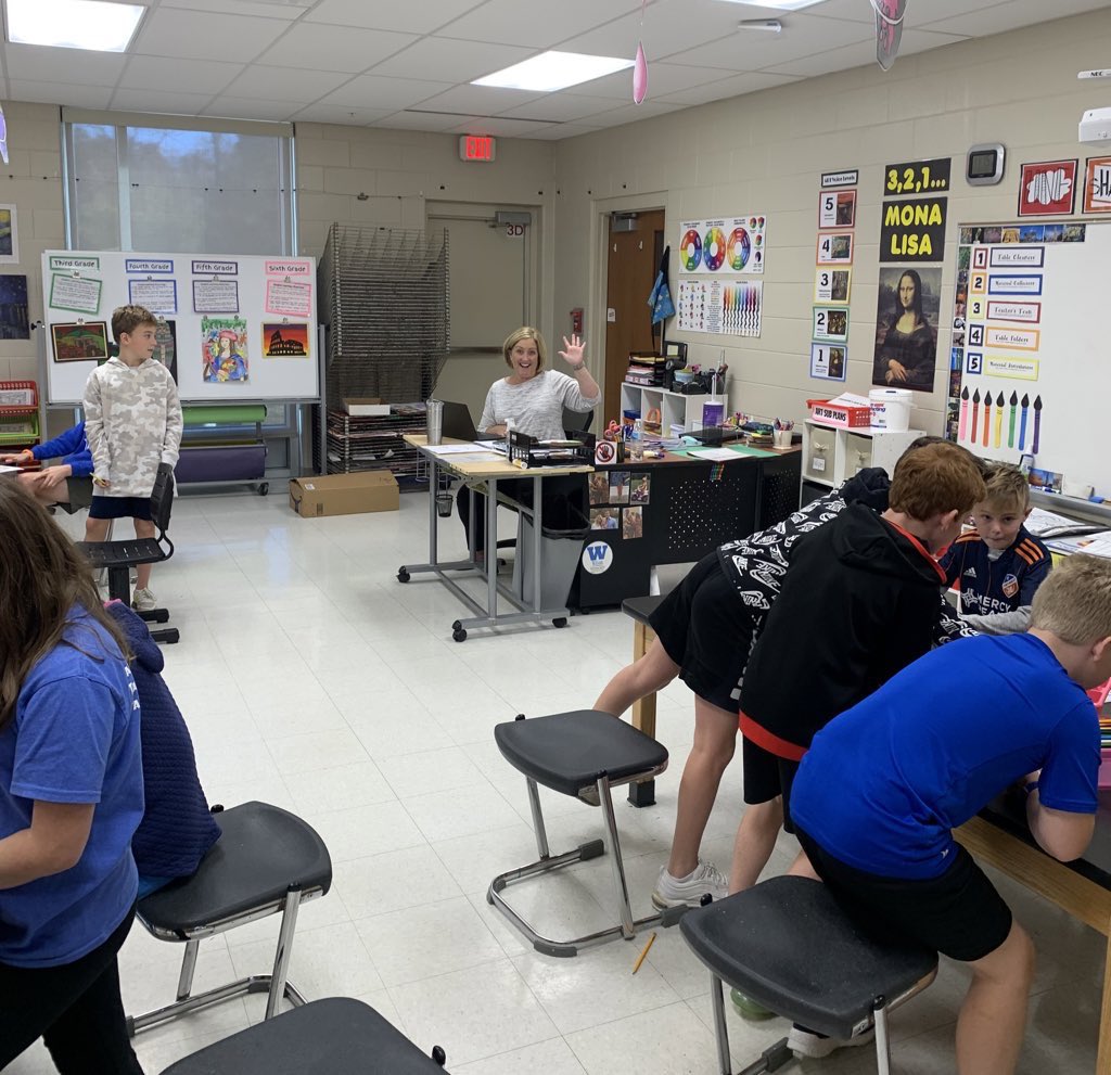 Liz Lewis tweet media