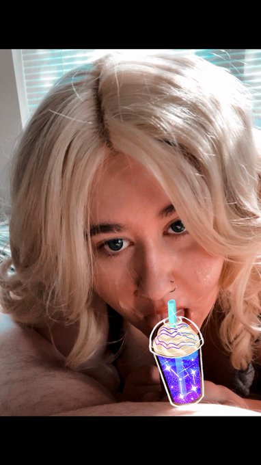 Cum check out my live shows on Streamate🥛I bet I can make you explode&hellip;🥛🔗 in bio https://t.co/GluqixV