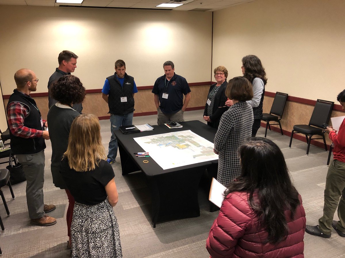Trees_Forever's tweet photo. Collaborating and sharing ideas at the #ILRCelebration. Members of the Community Visioning program work on local geography mapping while event attendees learn about improvement opportunities at mini-workshops. https://t.co/9En3Hcbvbz