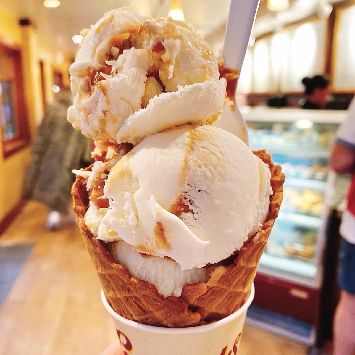 @lappertsaloha double ice cream = double the smiles 😃🍦
[repost]