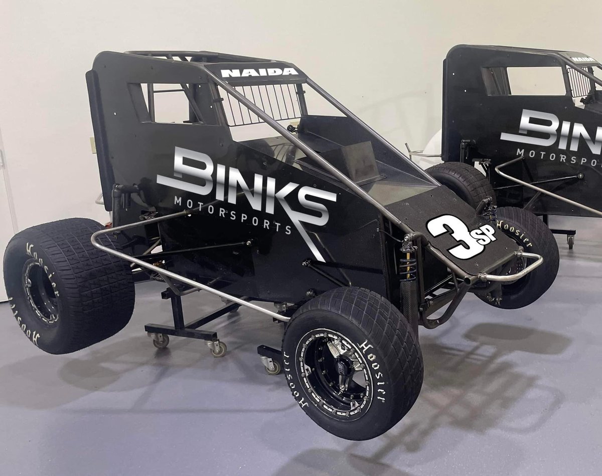 GrassRaceNews's tweet image. 16-year-old, @DarinNaida7n will make his @cbnationals debut this January in the Dan Binks owned #3SP.

The Adrian, Michigan native, placed 10th in his first year competing with the @AFCS_Sprints. 

Naida claimed the Non-Wing points championship at @24speedway in 2021.
