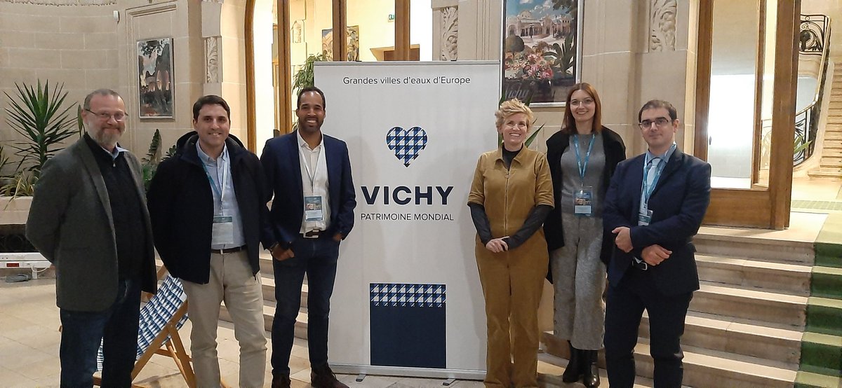 AlxPacquit's tweet photo. Exciting talks with childhood obesity experts at the European Childhood Obesity Group Congress with @FondationAvenir and the CCO project #WeAreECOG #ECOGCongress https://t.co/2PXDaQaxeq
