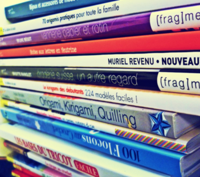 Nous rendons notre #bibliothèque gratuite .🥳 

Les services payants sont des freins à la #lecture, à la #culture, à l’#éducation, à l’#information et accroissent les fractures numériques ou sociales. 
👉Pendant ces crises il faut au contraire renforcer les lieux d'inclusion!