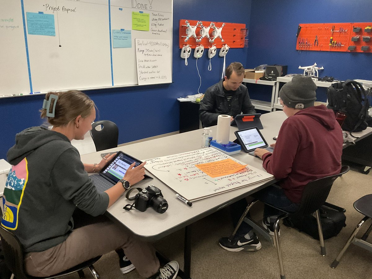 CirroEngineers's tweet photo. We’re prepping for our project proposal next week! Can’t wait to show our teachers, admin, and mentor, our plans for the #RealWorldDesignChallenge #CirrostratusEngineers 

@ErieHighSchool @ErieEngineering @LizRussell_edu https://t.co/26hlLC9CNn