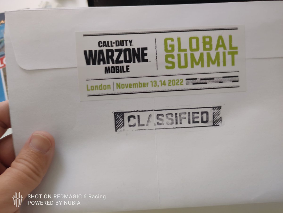 GLXYWarzone's tweet photo. 🎮 Few Mobile Content Creators have received a package from @WarzoneMobile and a invite to COD Warzone Mobile Global Summit

📍 London
🗓️ November 13th &amp; November 14th, 2022

More information regarding game luanch? 👀

Pictures from @DannyINTEL @imVaguee https://t.co/elAypfyuDo