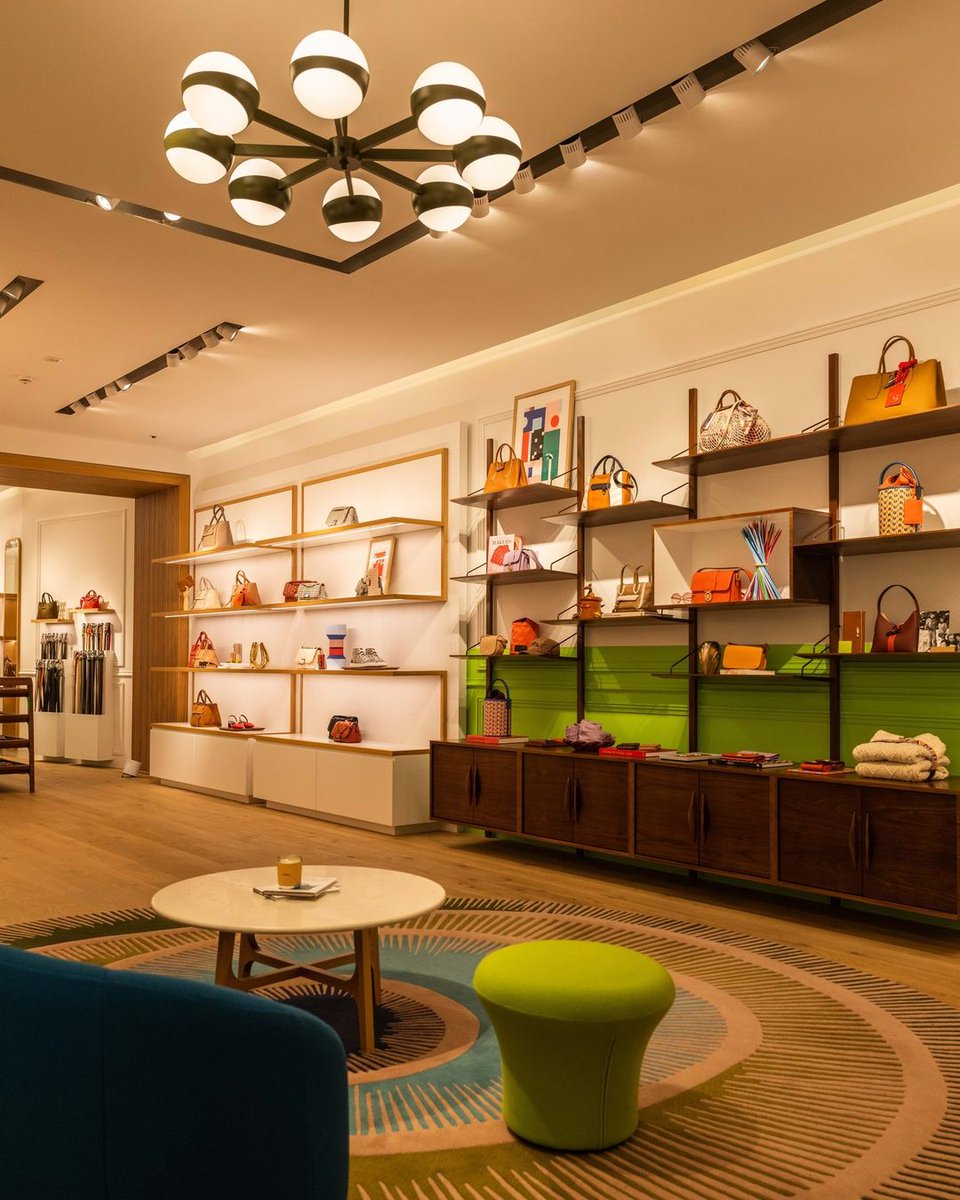 cpp-luxury-com-on-twitter-longchamp-opens-new-boutique-in-munich