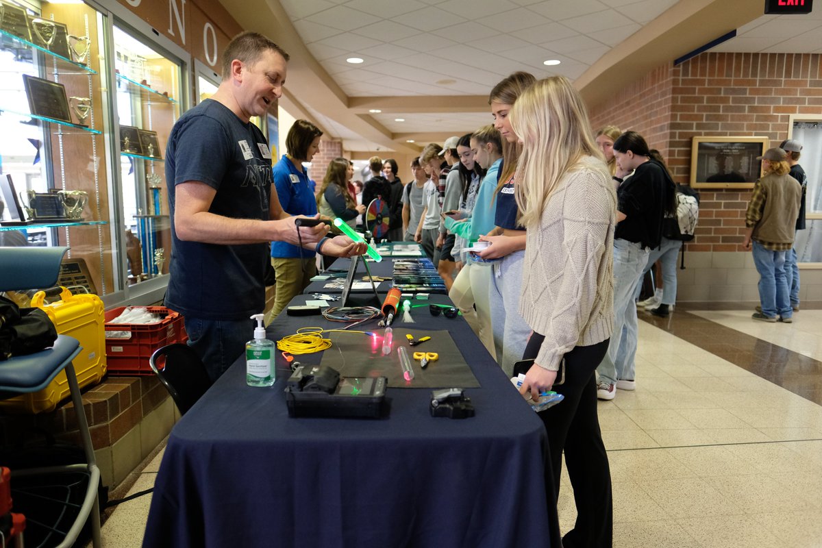 HSSD's tweet image. Thank you to the more than 50 businesses that joined us for a Career Fair today. It was an excellent opportunity for students to learn about the many industries and job opportunities here in the Howard-Suamico community. #CaringLearningCommunity #InnovativeProgramming