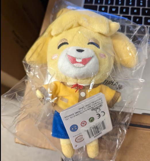 Martin Renaud (@socialitebooks) on Twitter photo Are there #animalcrossing fans in your family? This cute Isabelle cuddly plush #toy is one of over 100 toys we are giving away in <a href="/BestBuyCanada/">Best Buy Canada</a> / <a href="/BestBuyQuebec/">Best Buy Québec</a>'s #holidaytoy
EN: blog.bestbuy.ca/?p=255395
FR: blogue.bestbuy.ca/?p=129310 Are there #animalcrossing fans in your family? This cute Isabelle cuddly plush #toy is one of over 100 toys we are giving away in <a href="/BestBuyCanada/">Best Buy Canada</a> / <a href="/BestBuyQuebec/">Best Buy Québec</a>'s #holidaytoy
EN: blog.bestbuy.ca/?p=255395
FR: blogue.bestbuy.ca/?p=129310