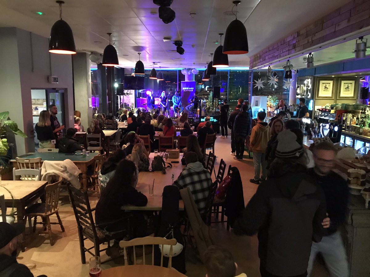 Caddy__T's tweet photo. 💥Wicked gathering for @BBCIntroSfk @bbcintroducing #bbcintroducinglive run by @handgeI right now at the beautiful venue of @CultCafeBar . Learning from musicians, hearing from @PRSFoundation and then a big  jam, should be a great musical extravaganza. Can’t wait to hear it💥 https://t.co/YFlayLCVwA