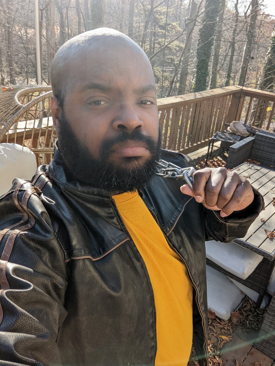 cagedbishopcos's tweet photo. Shot some Luke Cage stuff over on the tiks and the toks be kinda dope if you checked it out! https://t.co/drVdQ7JjF6
#LukeCage #MarvelCrew #Heroforhire #Revengers #Defenders #Marvelcosplay #UnapologeticallyBlerd #PerceptionBlerd #CagedBishopCosplay https://t.co/4gDY4XeCCF