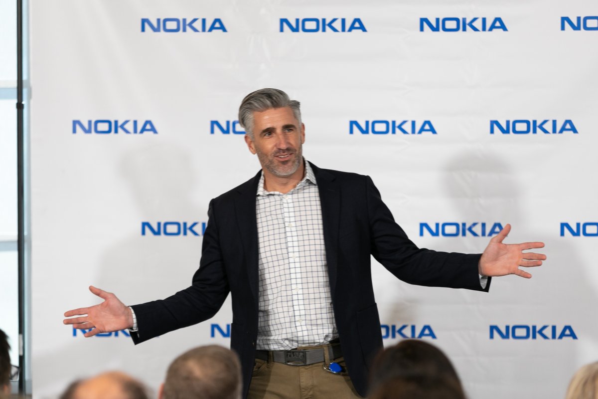 shaun_mccarthy's tweet photo. It's always important to tell the team how big the fish you caught last weekend was! 🐟🤣 #TeamNokia #NokiaNAM #ICaughtAFishThisBig https://t.co/dUXgc9S0kX