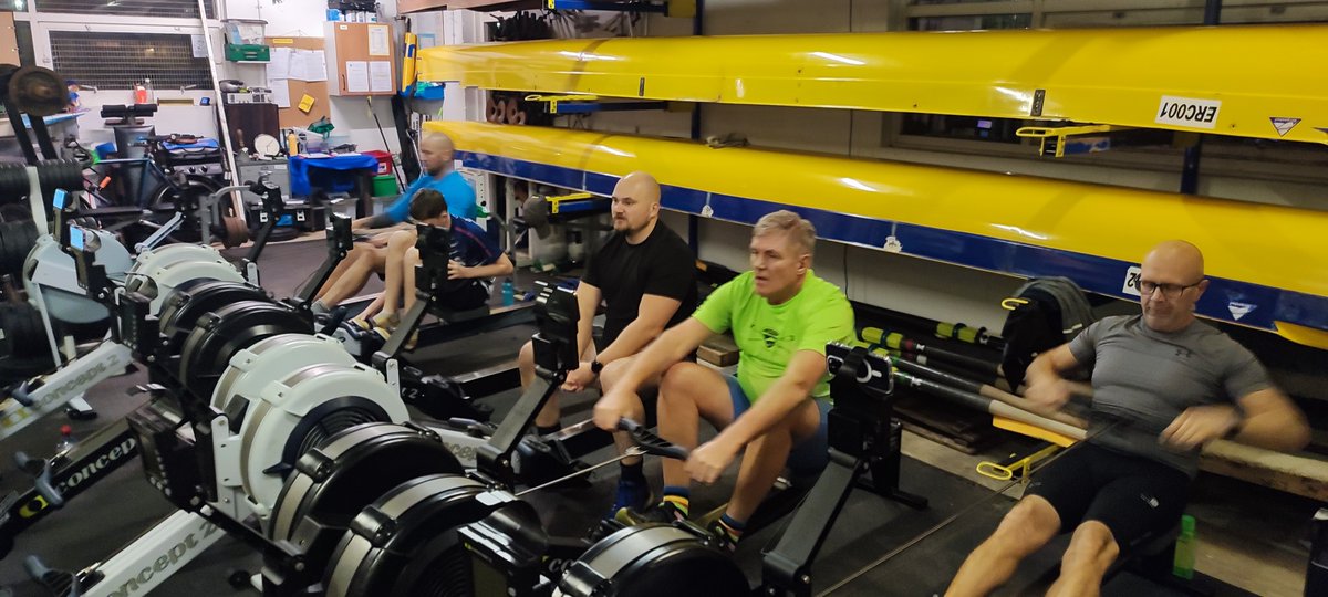 Full House tonight at training, 24 mins at rate 24 UT1. 
.
.
#ERC #Eastbourne #Rowing #Club #coastal #coastalrowing #aviron #rudern #roing #soutu #remo #rodd #roeien #canottaggio #CARA #coastamateurrowingassociation #Eastbournerowingclub #exercise #training #concept2 #erg