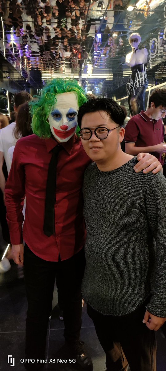 YangGiulio's tweet photo. Il Joker 🃏
.
.
 
#JOKER #dccomics #JUVPSG #ChampionsLeague #3novembre #GodofWarRagnarok #Batman #avantiunaltro #giulioyang #Crypto #Bitcoin #ETH #MyMindAndMe #OnePieceFilmRed #Qatar2022 #2novembre # https://t.co/xQdF8zcjMU
