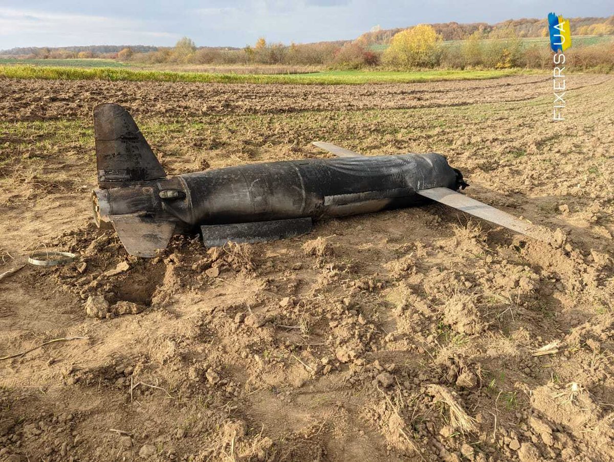 FixersUa's tweet photo. Blast experts in #Lviv Oblast neutralized the 410-kilogram warhead and the engine of the #Russian Kh-55 cruise missile. It was shot down by #Ukrainian air defense at the beginning of this week.
#Ukraine️ #RussiaIsATerroristState #UkraineRussianWar https://t.co/HEJtMcG3OF