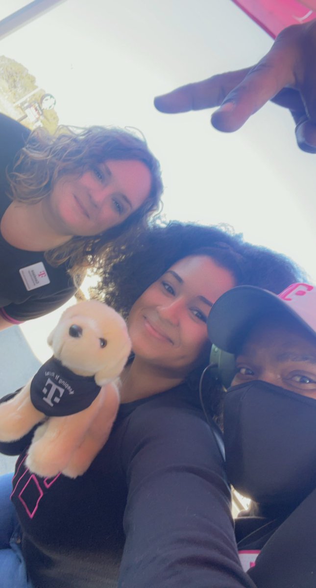 MeaganKEdwards's tweet photo. TROY ALABAMA!!!! We are READY to serve you!! LET’S GROOOWWW!!!! #AlabamaAces #GoGrowWin #Bandon #SCAL @AyanaVDA @emilynellf @JohnStevens_ https://t.co/YPCREknd6B