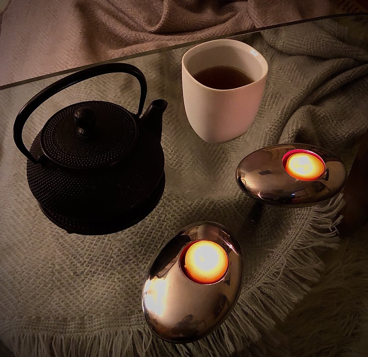 Evening in….

#autumn #fall #hygge #tea #comfort  #winter #cold