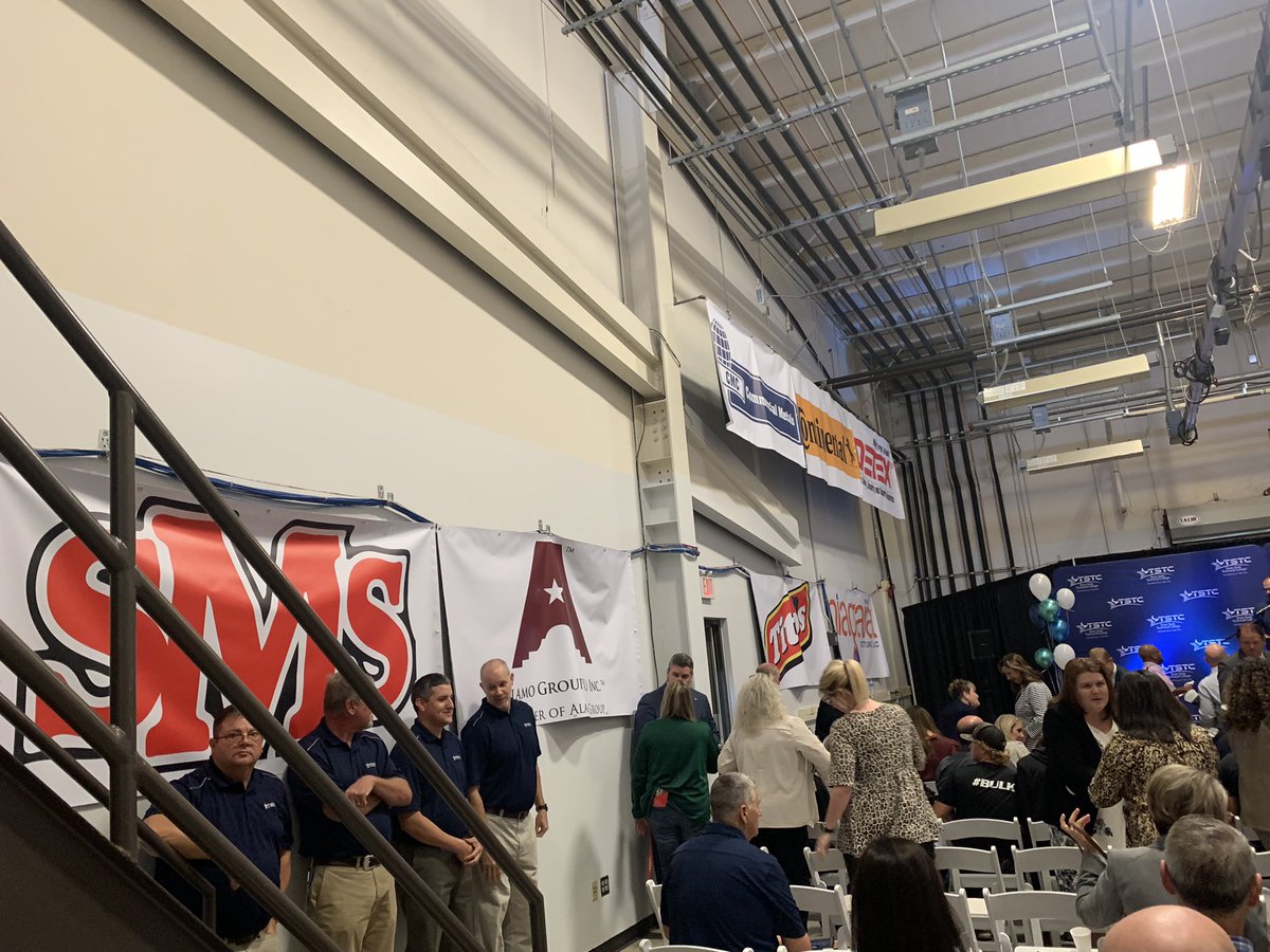 RobinConger11's tweet photo. So excited to attend the TXFAME launch event with TSTC. This partnership in our community will provide so many opportunities for our students! @CougCounselors @DavissonDustin @comalcte @canyonhscougars https://t.co/gc4qassq5t