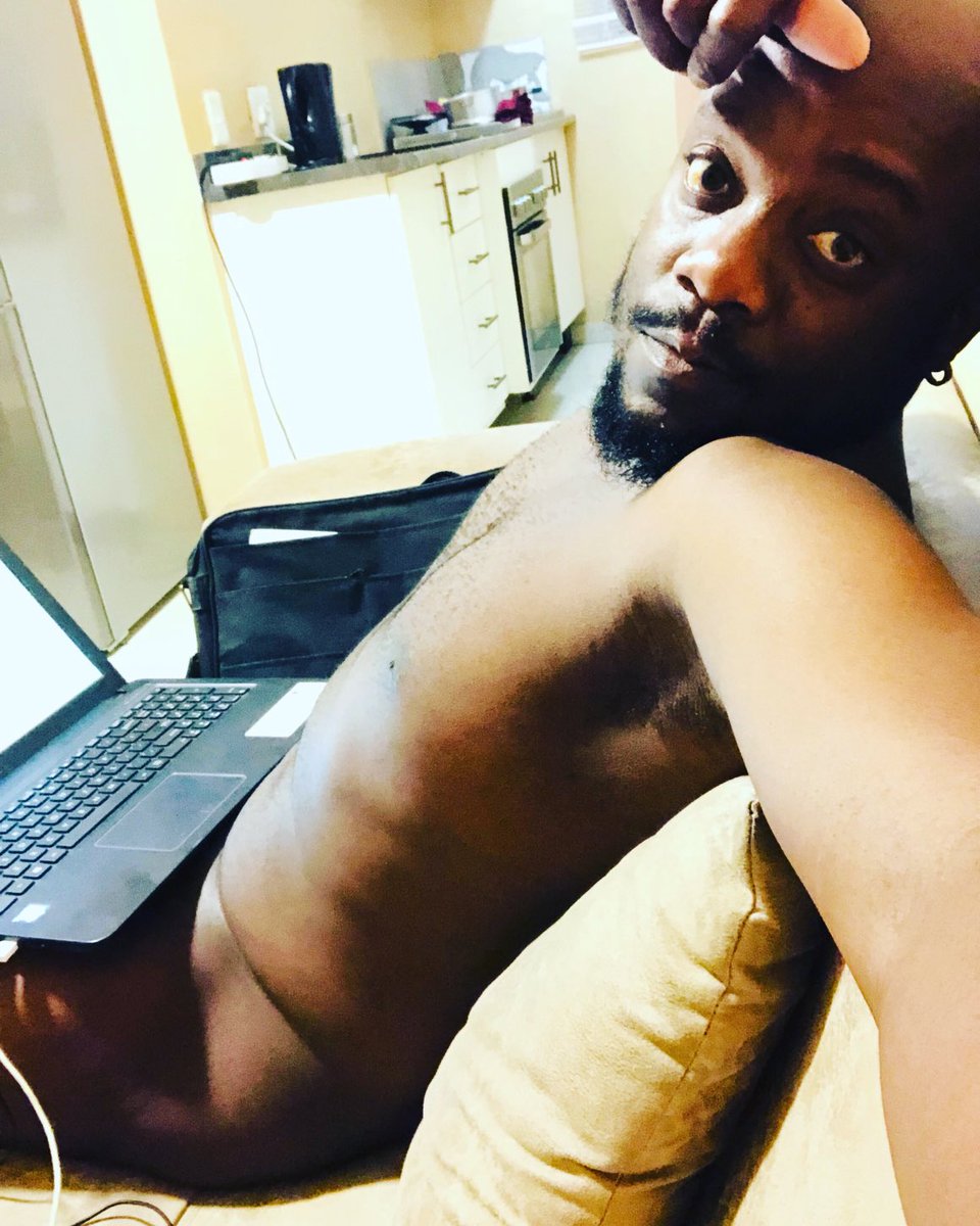 tshepodave6's tweet photo. Feeling hot in this cold weather 😊😊😊😊 https://t.co/Kvm35FDjmm