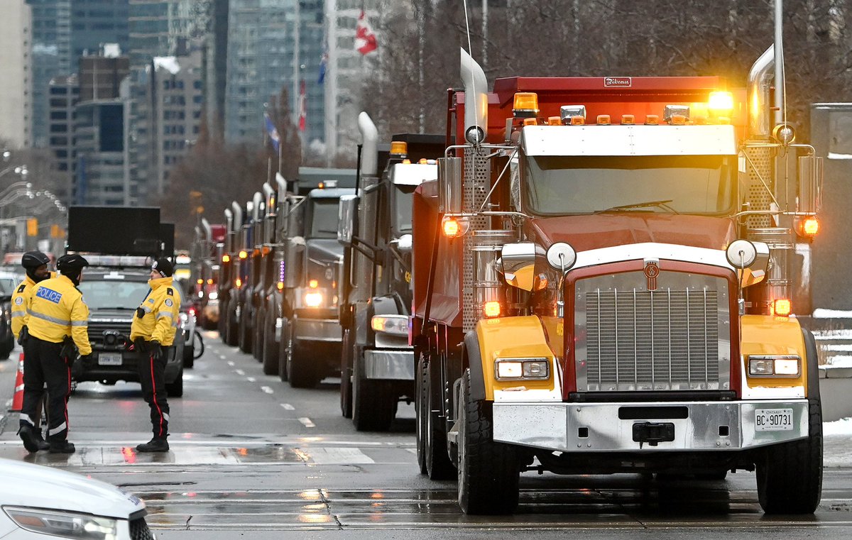ODTA4's tweet photo. The Ontario Dump Truck Association (ODTA) stands with CUPE and all workers in support of their strike action and against the deplorable use of the Notwithstanding Clause to erode and  disrespect fundamental Charter rights! We urge @fordnation to negotiate. Not legislate. #onpoli https://t.co/cteAf0Uhmz