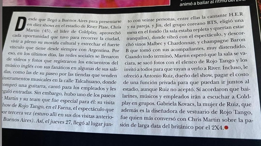 BTStreamArg's tweet photo. Jin estuvo en un Show de Rojo Tango junto a Chris, Her y menciona que fueron alrededor de 20 personas que son del team de Coldplay..  😱😱😱

OMG ARG ARMY!!!!

@BTS_twt https://t.co/i3rbGQDMHM