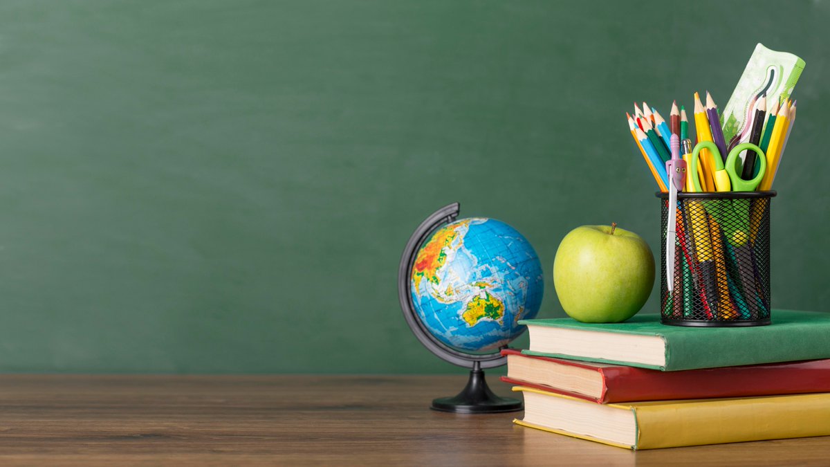 The K-12 Arabic Bulletin is a biweekly resource for Arabic teachers, administrators, and researchers. It is a compilation of professional development opportunities related to teaching &amp; learning Arabic. Sign up &amp; stay tuned: bit.ly/3ORelN3
#TeachArabic #LearnArabic