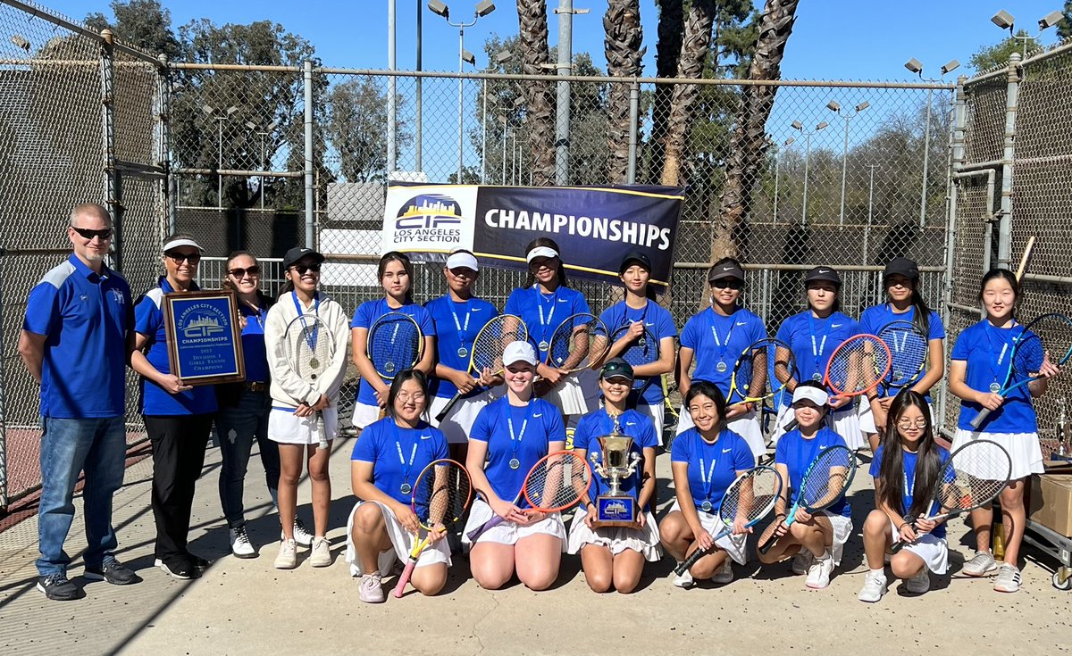 GIRLS TENNIS Division I: 🎾 North Hollywood 24 🏆 Venice 4.5 Congratulations to the Lady Huskies on their first #CIFLACS title since 2015 and third overall! @NoHoTennis