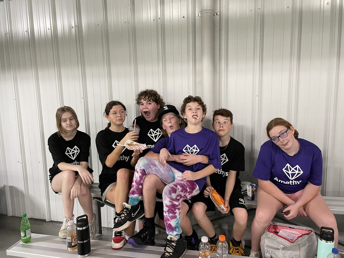 I’m so impressed with our #Tchoukball team today! They worked so well as a team and represented <a href="/AmethystSchool/">AmethystPDS</a> at the <a href="/LDCSB/">London District Catholic School Board</a> tournament. 
 
Here are our students, zero fun was had🙊 #sillyfaces #teamspirit #tournamentfun