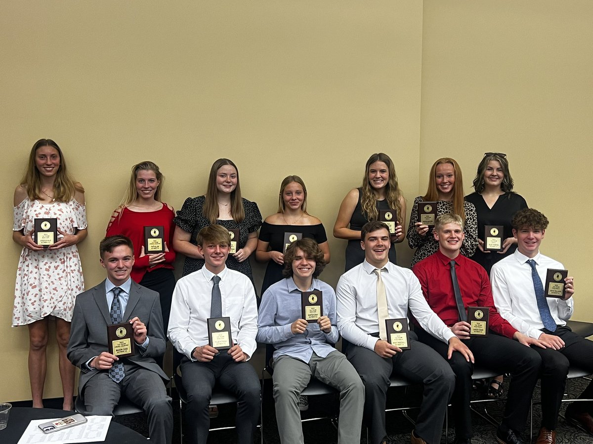 <a href="/SouthmontSrHigh/">Southmont Sr. High</a> <a href="/SouthGSoccer/">Southmont Girls Soccer</a> <a href="/SouthmontSoccer/">SHS_Boys Soccer</a> <a href="/smhs_barstool/">Southmont Barstool (10-1)</a> Here are our Sagamore Conference First Team athletes.  #Mountyproud