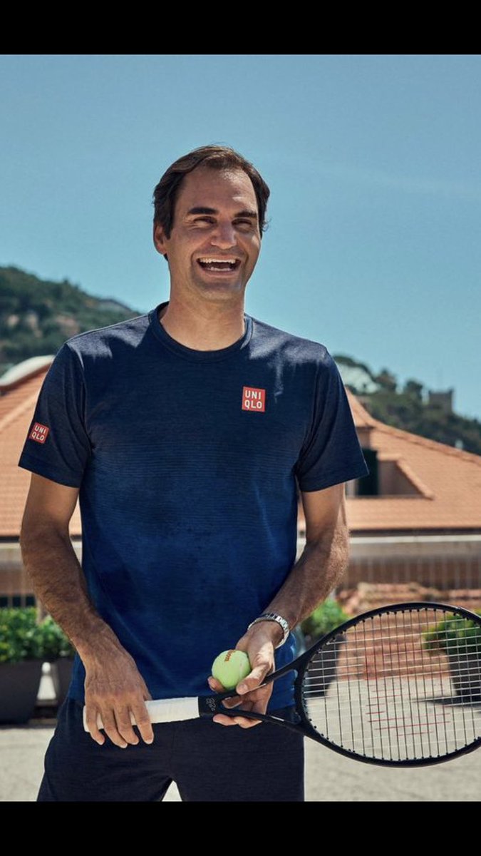 danicara77's tweet photo. Happy #FedererFriday 😎
Smiling into the weekend like…☺️☀️
#RForever
#FedererFriday https://t.co/542rC21iSN