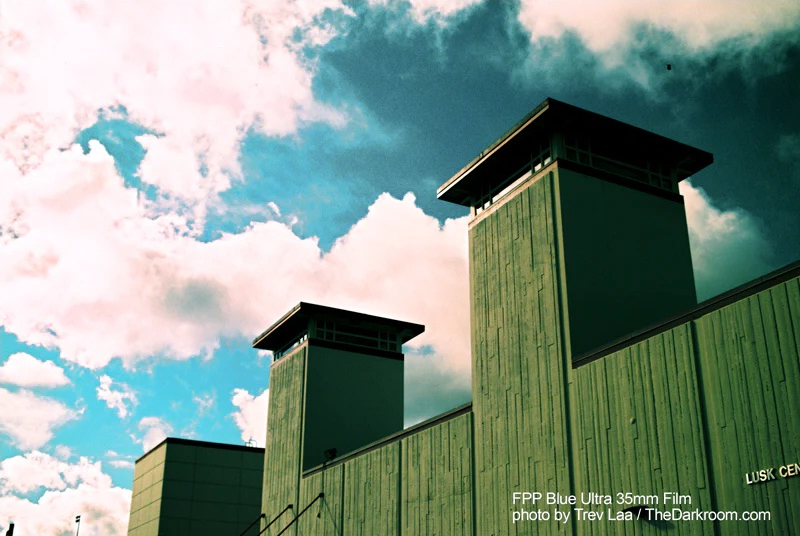 champcamera's tweet photo. #FPP BLUE ULTRA COLOR by #港北ニュータウン 店
FPP BLUE ULTRA COLOR は超低感度ISO 3を生かした緻密な描写と柔らかな青~バイオレットの色調が美しい1本。マニュアル露出可能なカメラでのご使用がおすすめです。
#BLUEULTRACOLOR #ISO3 #都筑ふれあいの丘 #グリーンライン
https://t.co/0CiOdw4Dya https://t.co/OoUIYldOAc