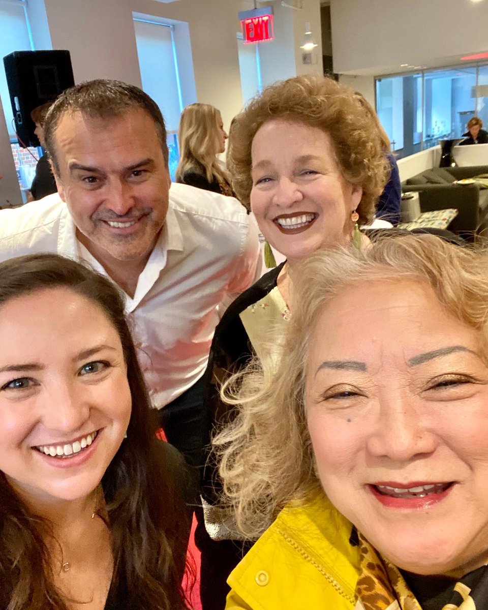 sambagal's tweet photo. #JoyTweet Great #CommsWeek2022 breakfast hosted by @globalwpr @AmecOrg @redhavas_us. I keynoted and talked about how I #MeetTheMoment by actively living my #lifepurpose. #purpose #joy #joyfulplanet https://t.co/yB2Z4VsgIC