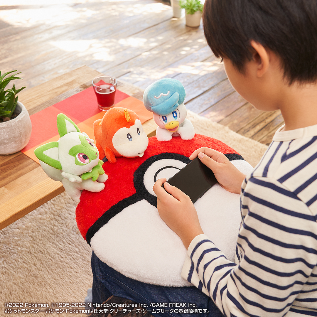 【新品未開封品】ポケモン一番くじ A賞 みんなで一緒にゲームクッション